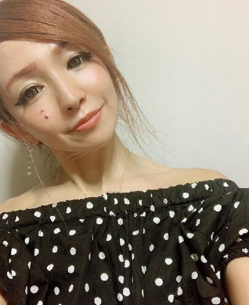 舐め専募集のオバサンの画像