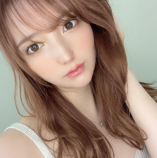 白鳥麗子の画像